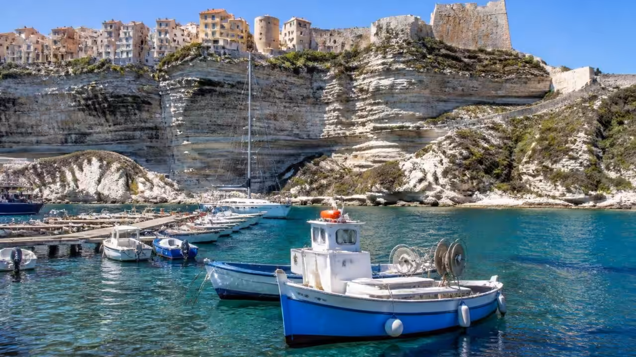 suivez toutes les dernières actualités et informations locales de bonifacio - bunifaziu (20169) en temps réel. restez informé des événements, nouveautés et faits marquants de votre région.