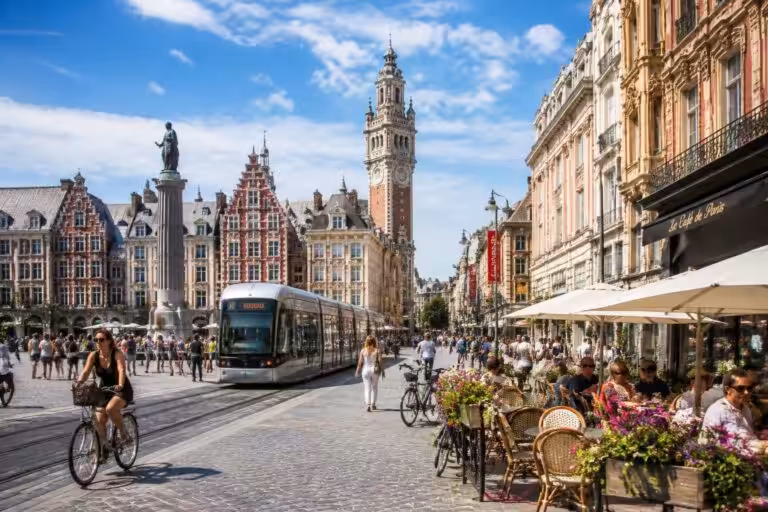 découvrez les dernières actualités et événements de lille dans l'édition du vendredi 31 juillet 2026 de bonjour lille.