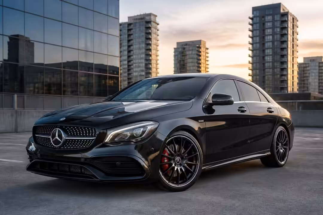 découvrez la mercedes cla class amg d'occasion, une berline sportive alliant élégance, performance et confort pour une expérience de conduite exceptionnelle.